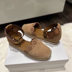 See by Chloe platform sandals in rose color suede. Size 7M.